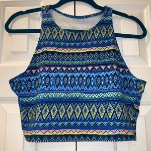 Super cute crop top!!